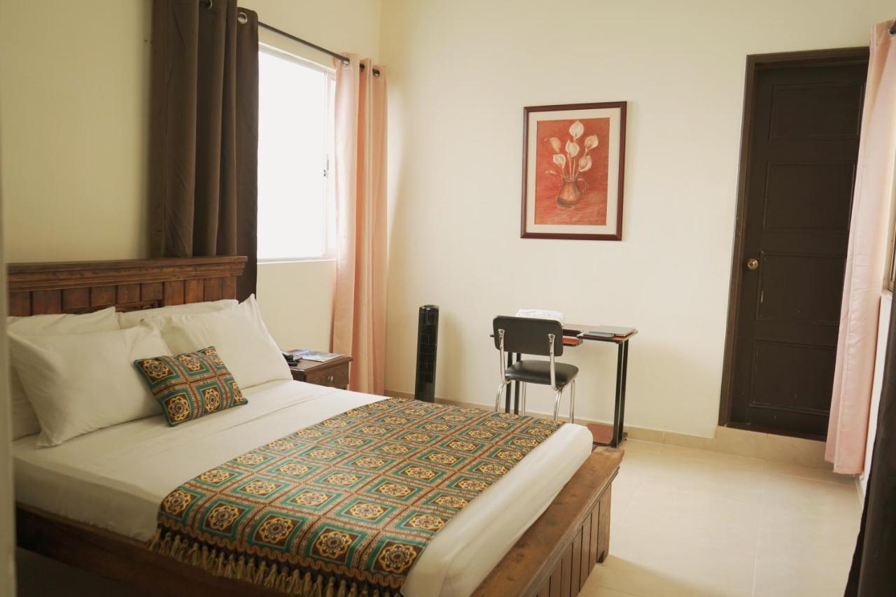 Hotel Cataluna - Soluciones Hoteleras Pereira Eksteriør billede