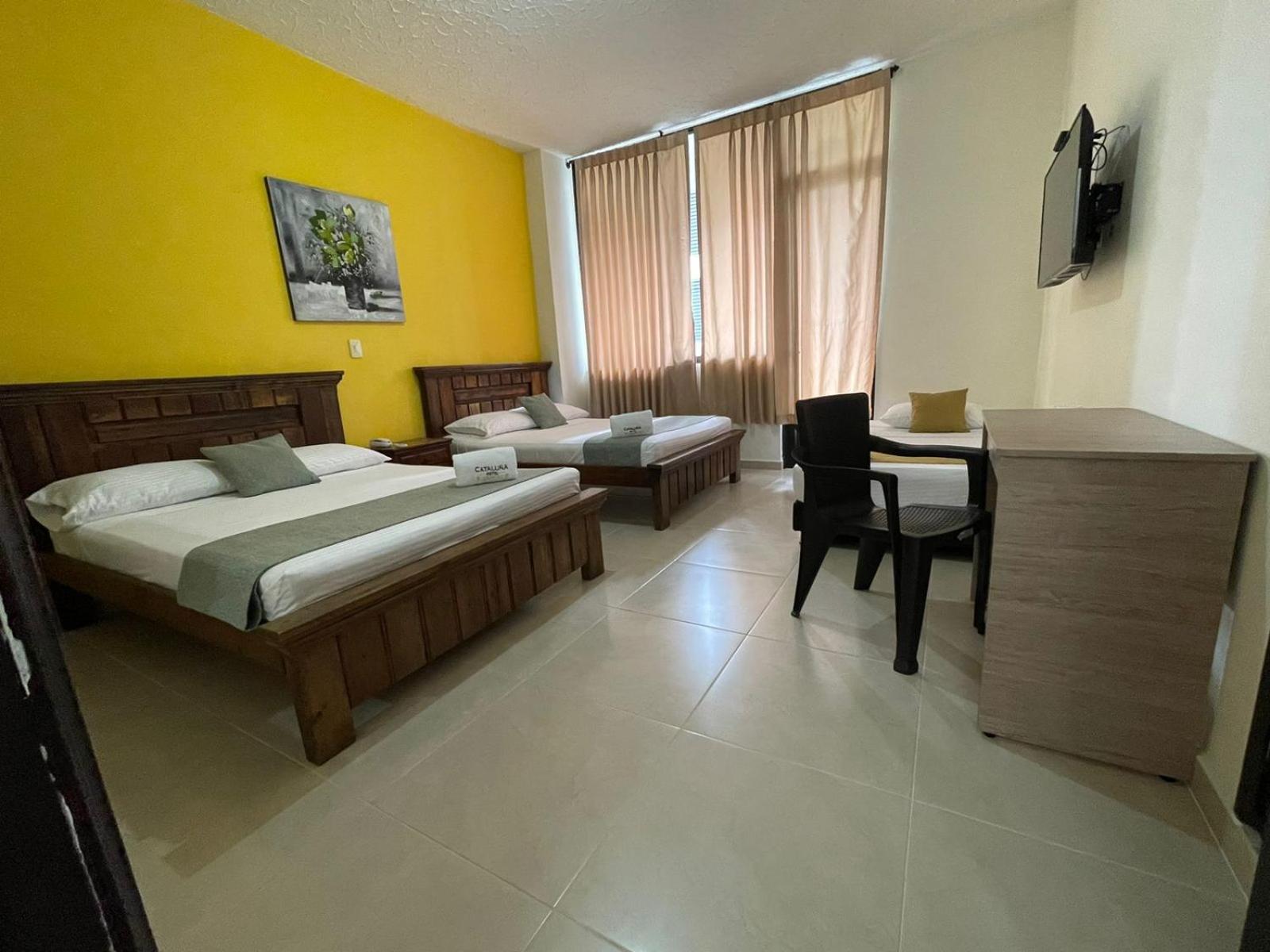 Hotel Cataluna - Soluciones Hoteleras Pereira Eksteriør billede