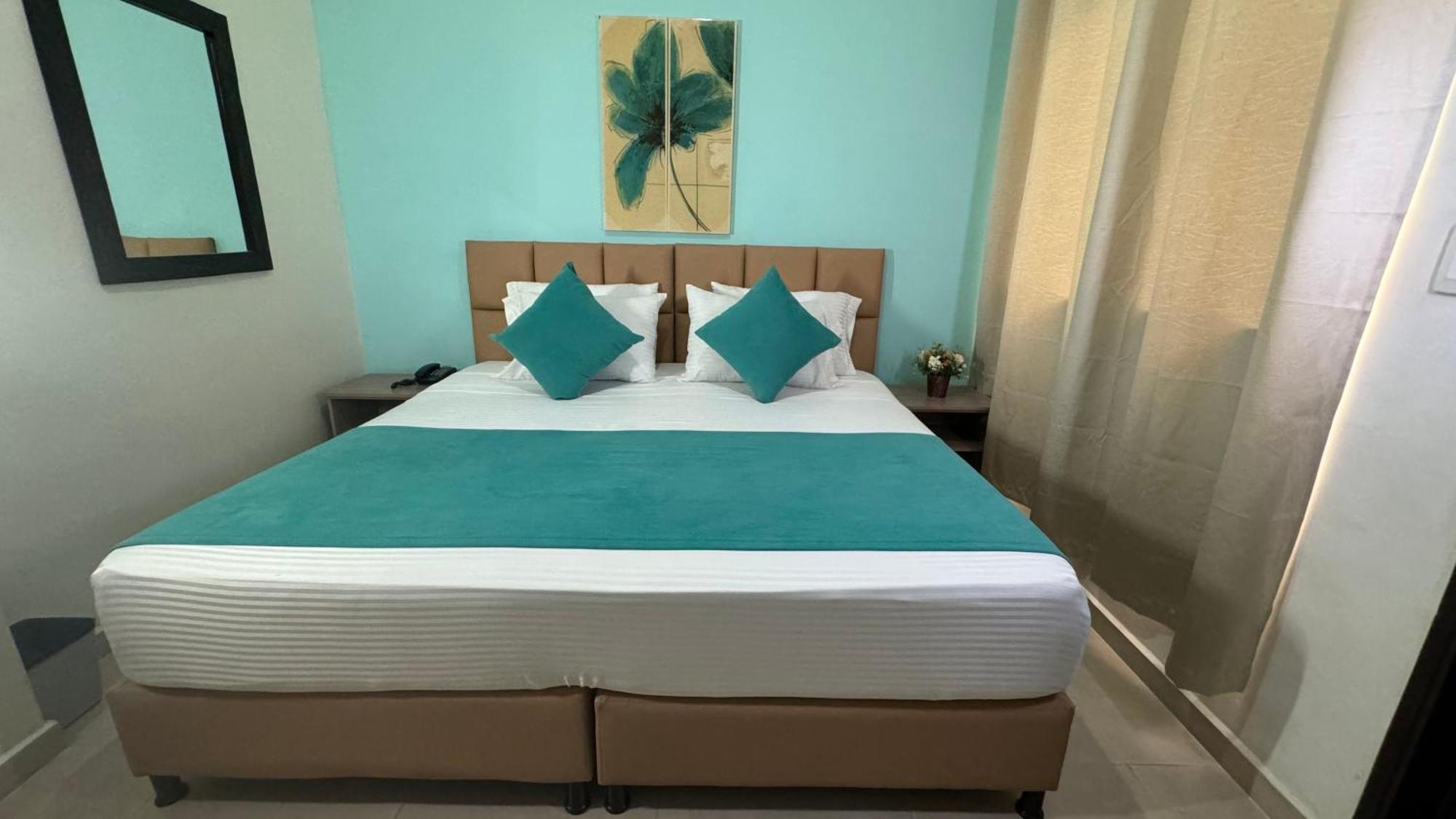 Hotel Cataluna - Soluciones Hoteleras Pereira Eksteriør billede