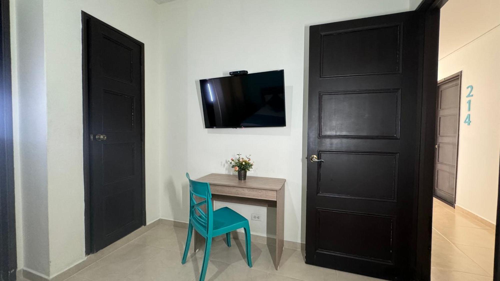 Hotel Cataluna - Soluciones Hoteleras Pereira Eksteriør billede