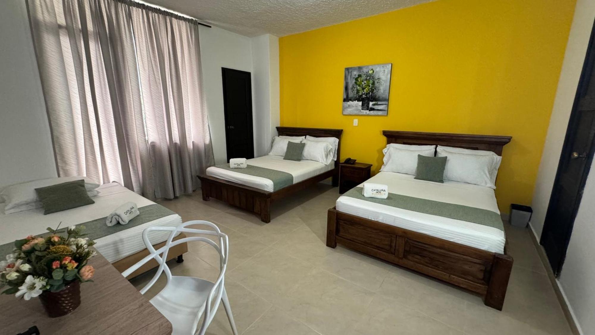 Hotel Cataluna - Soluciones Hoteleras Pereira Eksteriør billede